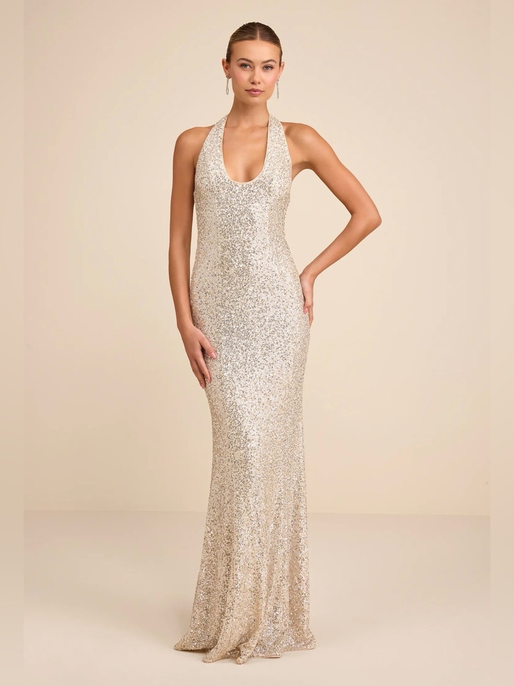 Lulus Velenia Champagne Sequin Halter Mermaid Maxi Dress Size Medium NEW W/ Tag